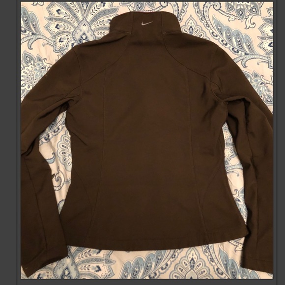 SOLD Women’s Nike Fleece Interior Jacket Small - Picture 2 of 5